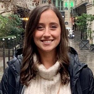 Meet your Posher, Abbey